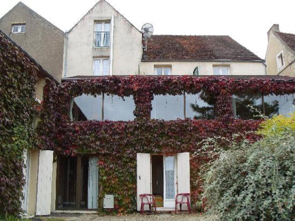 Le Compostelle Hotel Vezelay Exterior photo